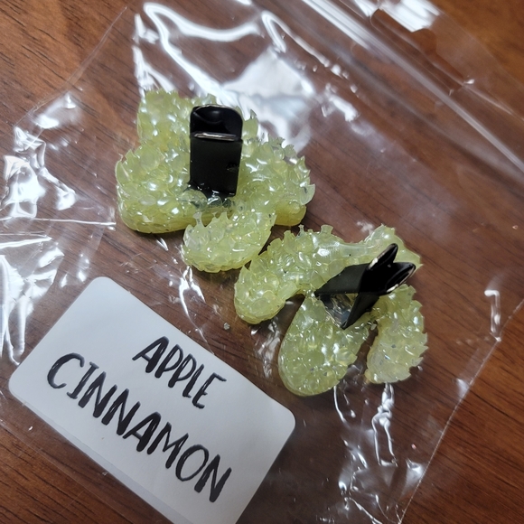 Car Freshie Vent Clips - Picture 2 of 2